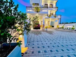 Superior Excellet Built Luxurious 3 Apartment House for Sale in Negomb