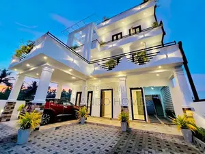 Superior Excellet Built Luxurious 3 Apartment House for Sale in Negomb
