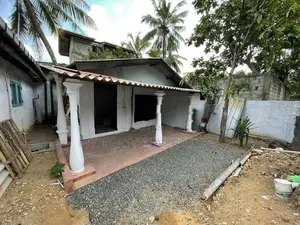 12 Perch House for Sale in Thalawathugoda
