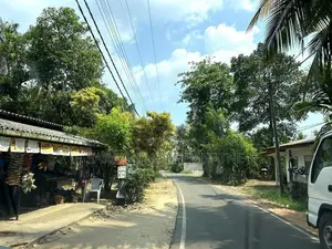 Land in Kiriwaththuduwa Homagama පින්නකොලවත්ත බස් පාරට මීටර් 50