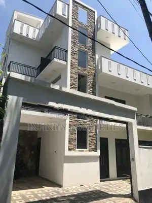 (AF750) Brand-New Luxury 03 Storey House for Sale in Malabe – Arangala