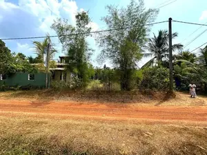 Land in Kiriwaththuduwa Homagama පින්නකොලවත්ත බස් පාරට මීටර් 50