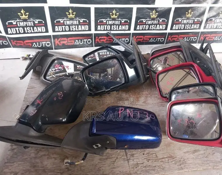 Nissan X Trail NT 30 Side Mirror
