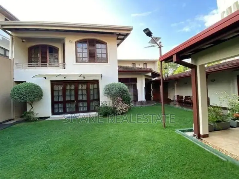 Luxury House for Sale – Colombo 06