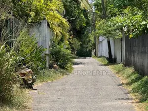 Highly Residential Land for Sale Boralesgamuwa Bokundara