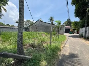 Highly Residential Land for Sale Boralesgamuwa Bokundara