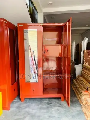 6×3.5 Ft Steel cupboards