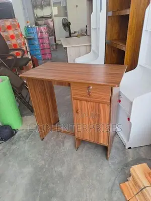 32×19 Melamine office tables