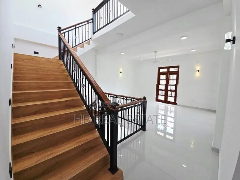 Newly Build Luxury Three Story House For Sale Boralesgamuwa