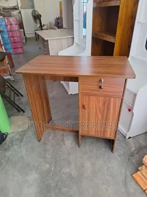 32×19 Melamine office tables