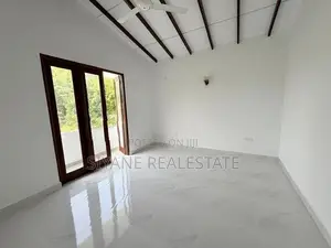 Luxury New House Sale in Athurugiriya