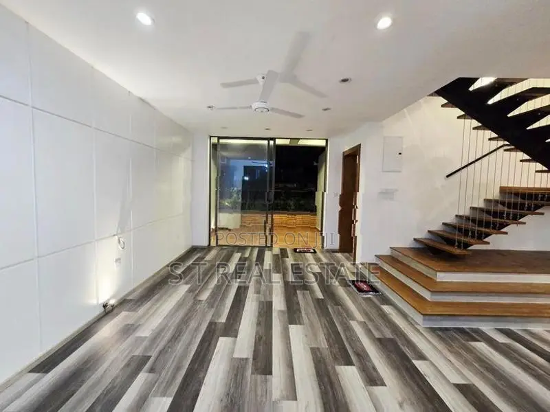Architecture Designed Luxury 3 Storey House for Sale in Katubedda