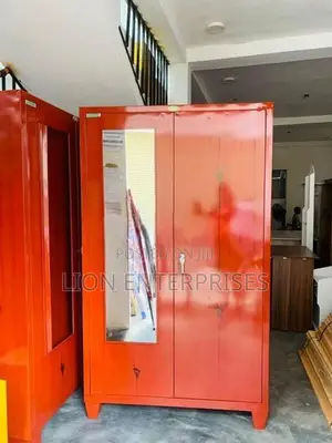 6×3.5 Ft Steel cupboards