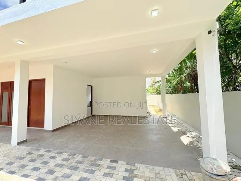 Luxury Brand New Two Storey House for Sale Rangala, Malabe