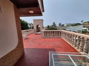 Two house for sale in Mount Lavinia