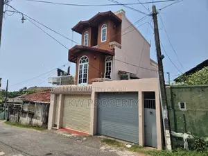 Two house for sale in Mount Lavinia