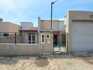 Almost Brand New Single Story House For Sale Polgasowita