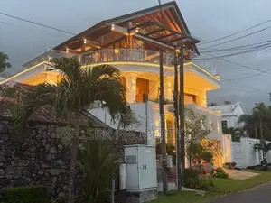 Grand Luxury Living Near Battaramulla Town
