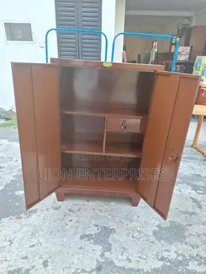 Steel half cupboards 4ft