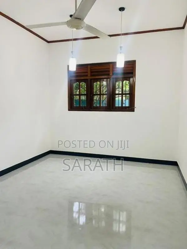 Single Storied House Sale Habarakada
