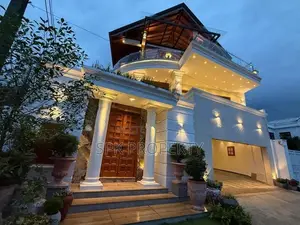 Grand Luxury Living Near Battaramulla Town