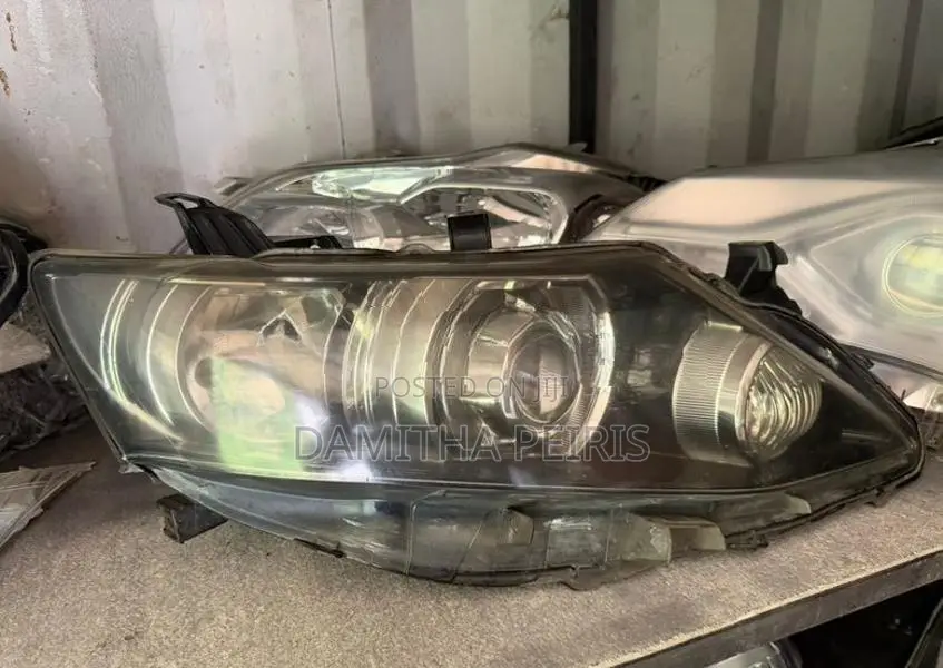 Toyota Allion Head Light Xenon