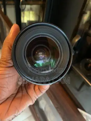Canon 20-35 Red Line DSLR Wide Lens
