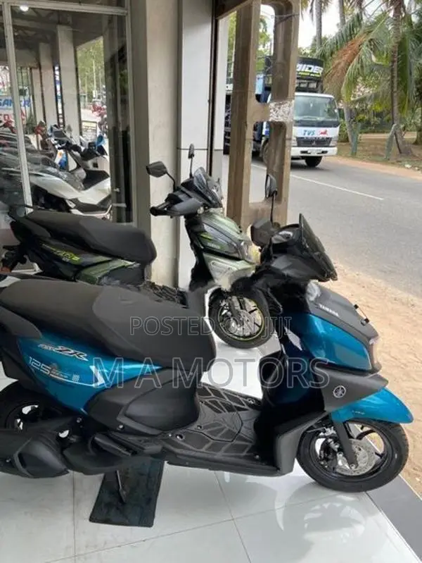 Yamaha RayZR hybrid 2026