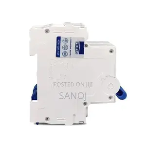 Tomzn 32A 1000V DC MCB Miniature Circuit Breaker Solar Panel Isolator