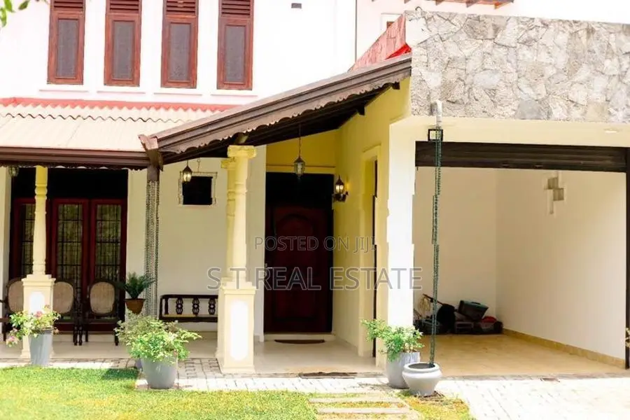 20P Land & Two-Storey House Sale In Kaduwela