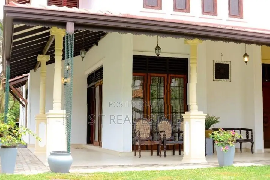 20P Land & Two-Storey House Sale In Kaduwela