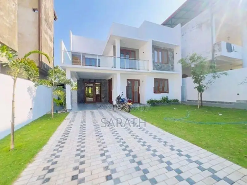 New Designed 2 Storied House sale Athurugiriya
