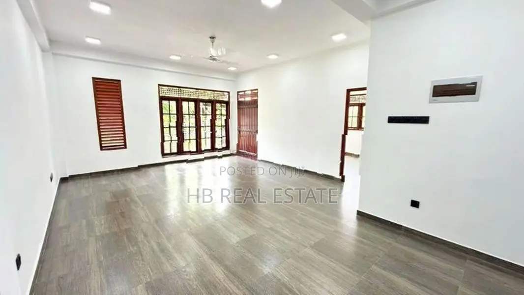 Newly Build Luxury Two Story House for Sale Padukka