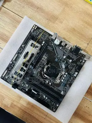 GIGABYTE Z390 GAMING MOTHER BOARD