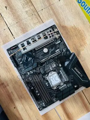 GIGABYTE Z370 GAMING MOTHER BOARD