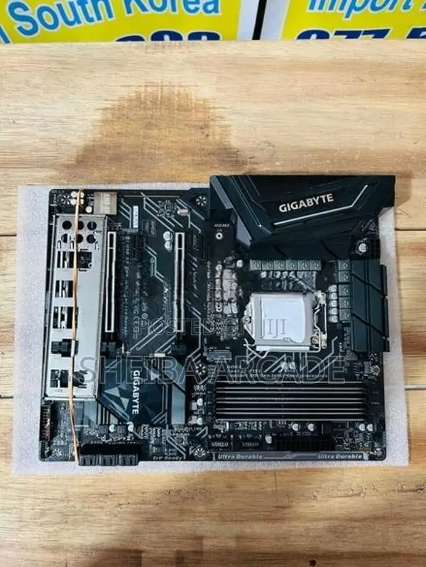 GIGABYTE Z370 GAMING MOTHER BOARD