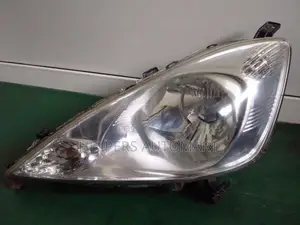 Honda Fit Shuttle GP2 Head Light