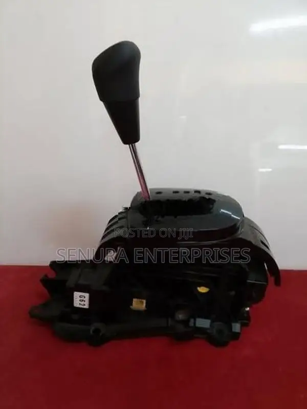 Toyota Vitz KSP130 Gear Selector