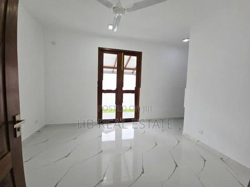 Designed Super Luxury Two Storey House for Sale Piliyandala