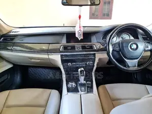 BMW 740Li LWB MAX Load 1ST Own 2012