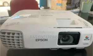 Epson EB-945H Projector