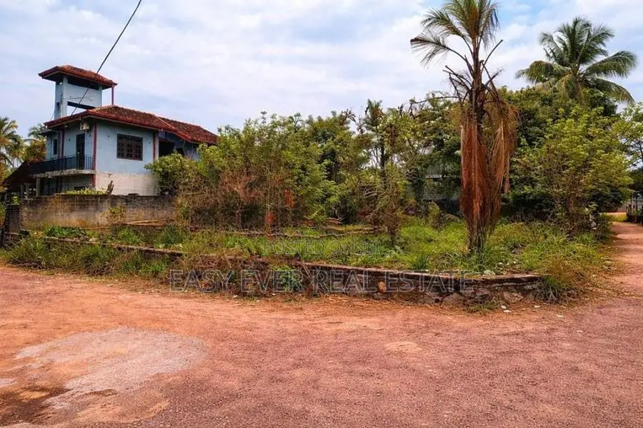 Land for Sale in Katunayake
