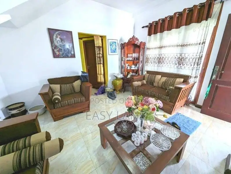 House for sale in gampaha