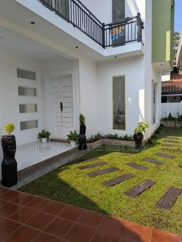 Negombo : Brand new 4BR (7.45 perches) House for Sale at Kochchikade