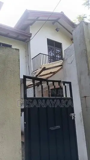 Two Storey House for Sale Nugegoda Ds30381