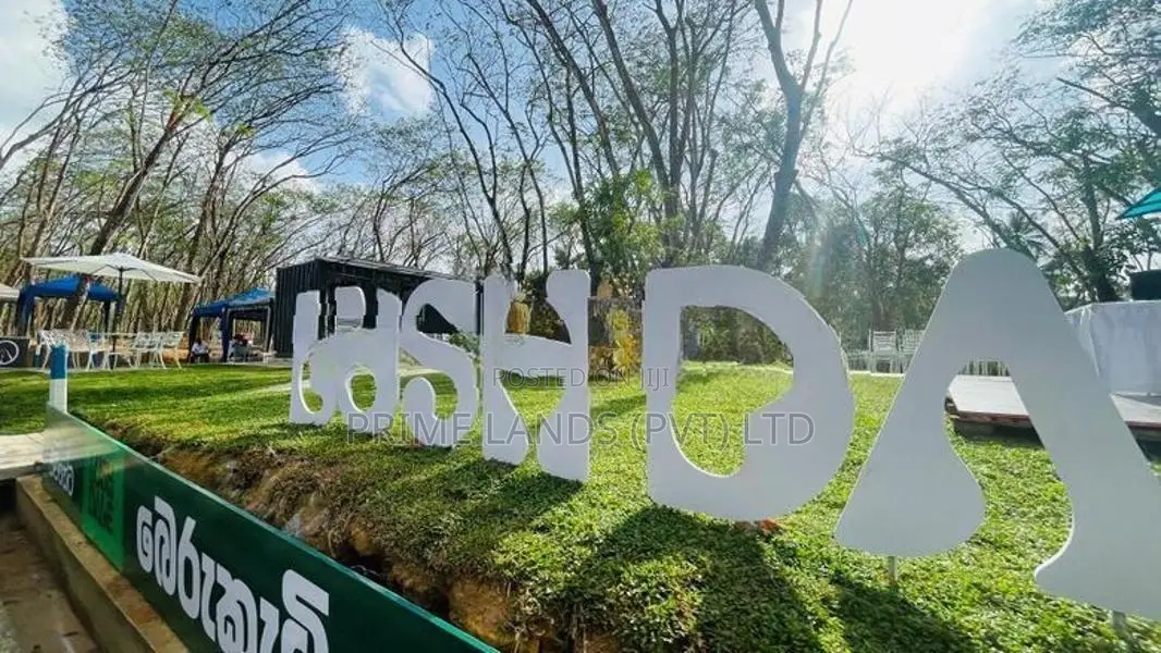 නේවාසික බ්ම් කොටස් විකිණීම හෝමාගම