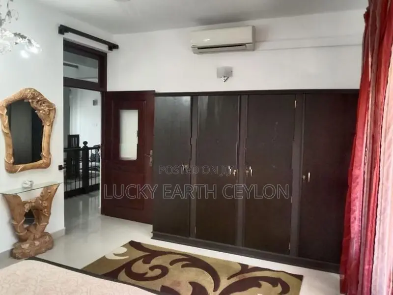 Dehiwala, 1ST Floor , Fully Furnished Apartment For Rent (MG1299)
