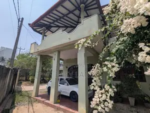 Beach-front House for Sale Uswetakeiyawa