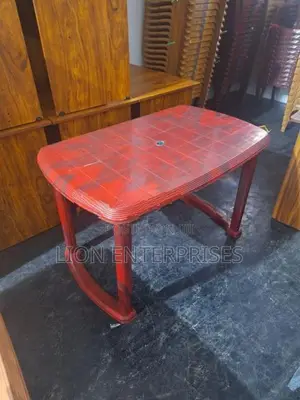 Nippon Plastic Dining Tables