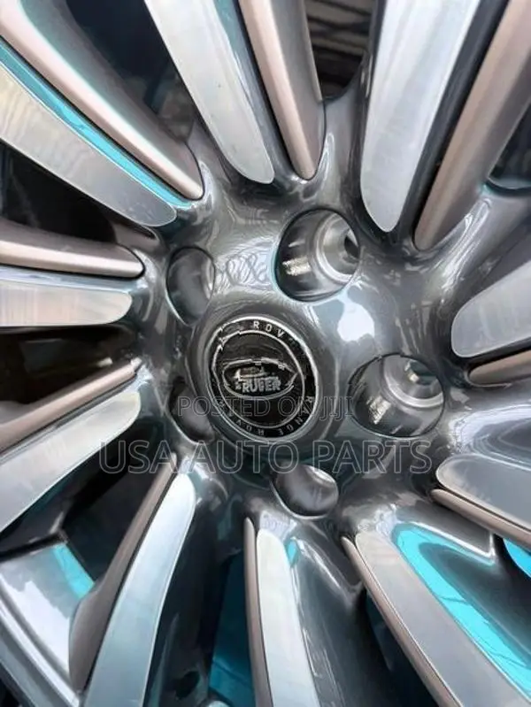 Range Rover 2025 23” Alloy wheels